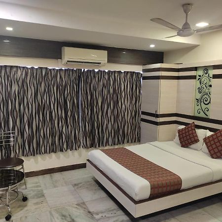 Hotel Oc Residency Bombaim Exterior foto